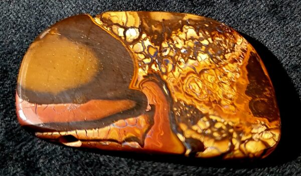 Boulder Opal gebohrt – Bild 4